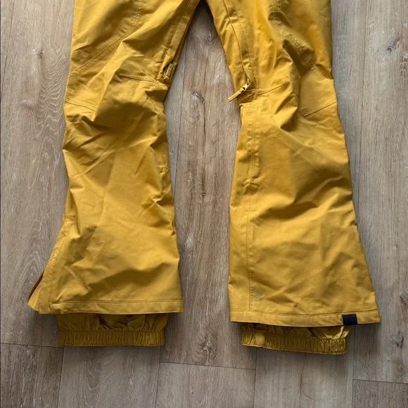 Roxy snowboarding pant - Picture 2 of 5